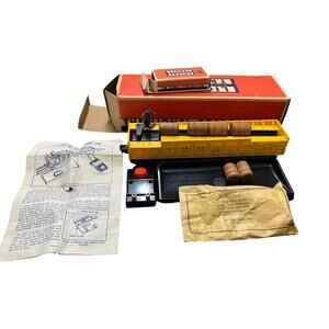 Vintage Lionel 3562 Operating Barrel Car O Gauge w Box Controller Manual